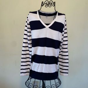 Tommy Hilfiger sweater